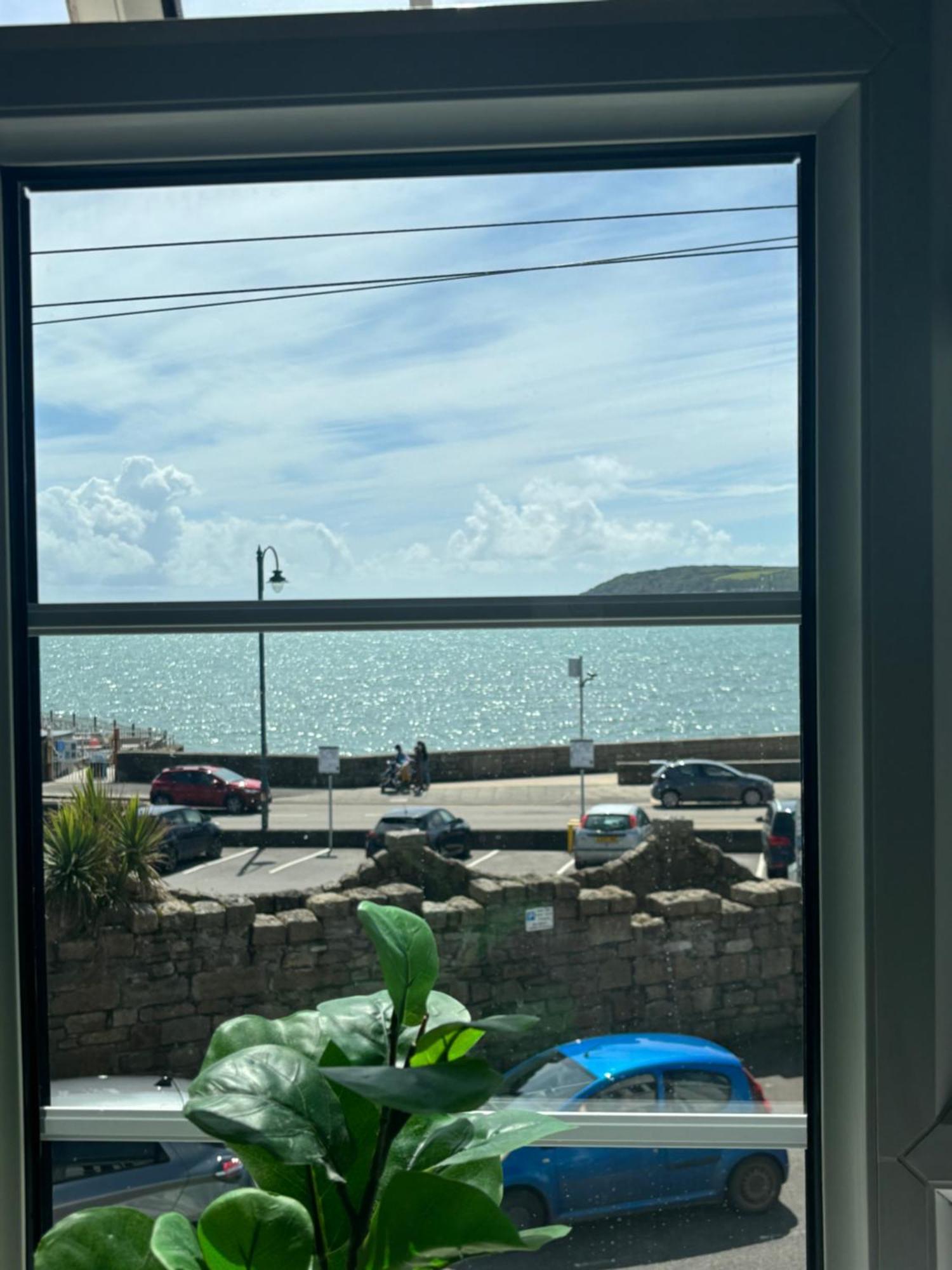 The Yacht Inn Penzance Bagian luar foto