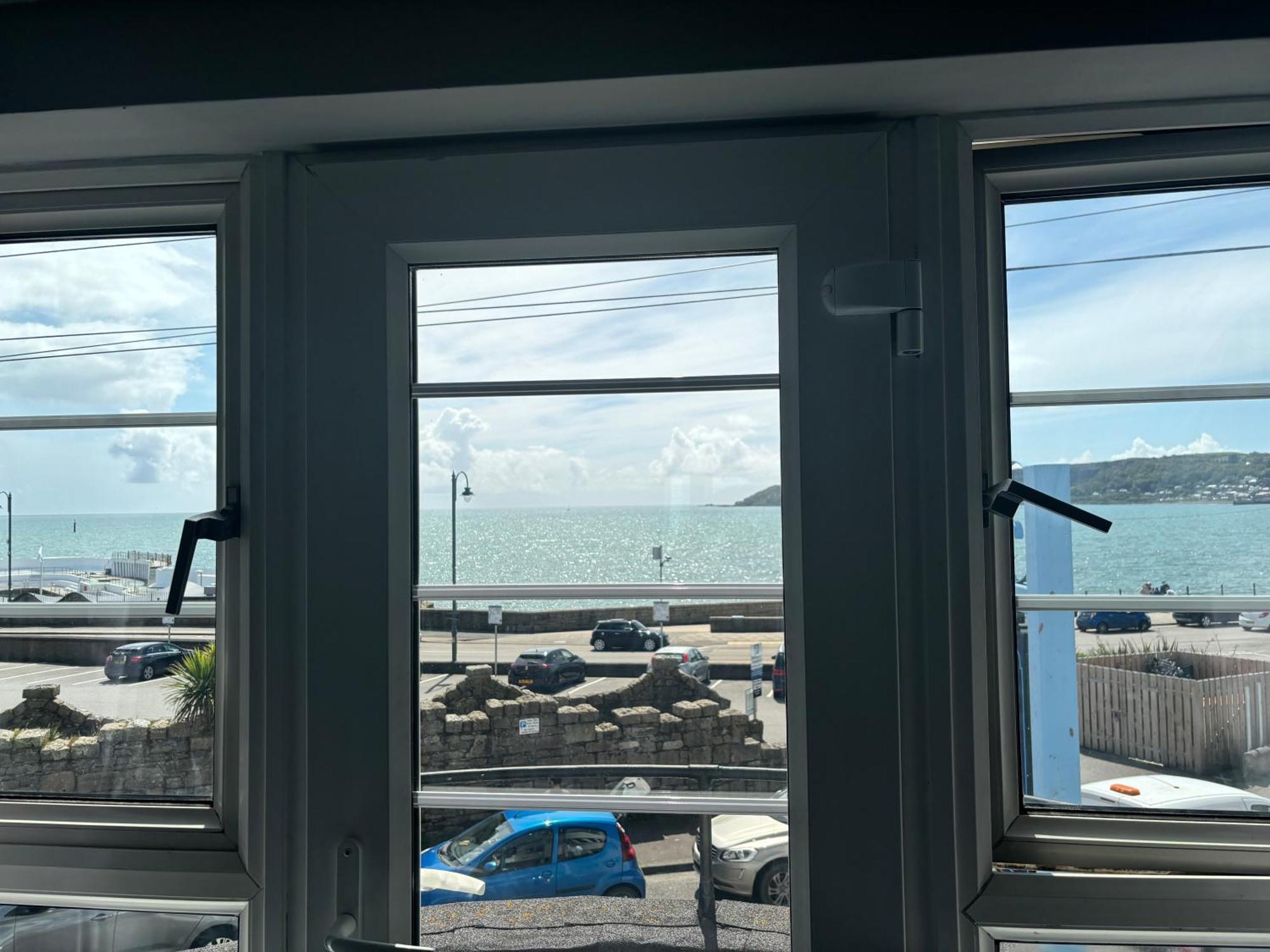 The Yacht Inn Penzance Bagian luar foto