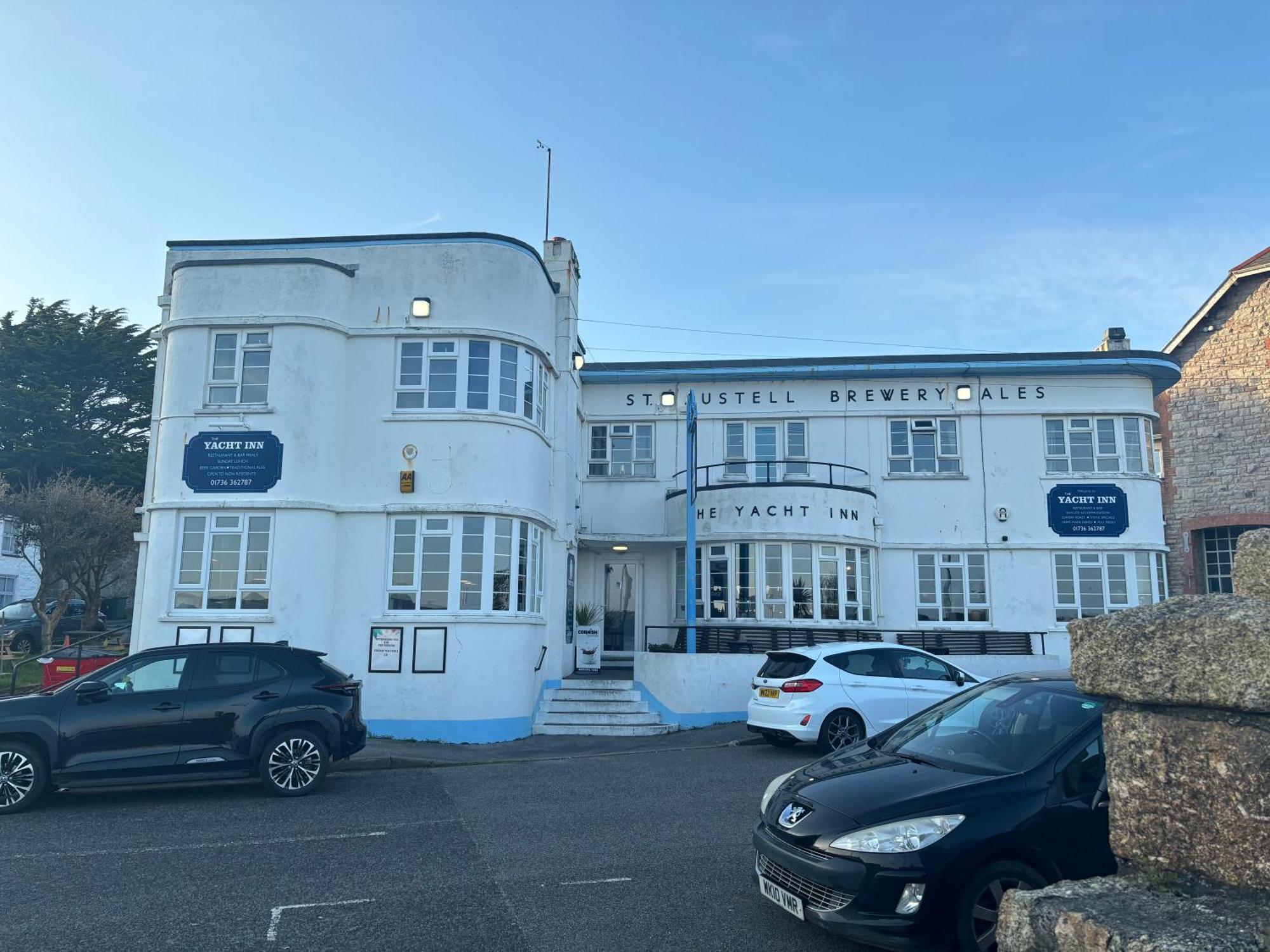 The Yacht Inn Penzance Bagian luar foto