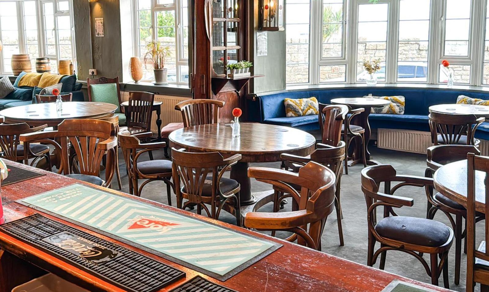 The Yacht Inn Penzance Bagian luar foto